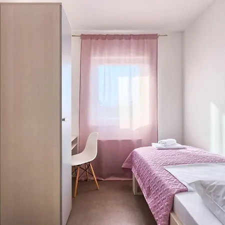 Hotel Barmel 2 Pula